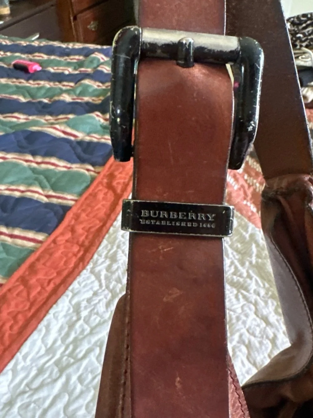 VINTAGE Burberry Brown Leather Shoulder Bag with Beige Check